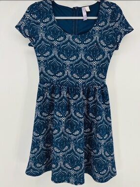 Ayla Women’s Small Blue & White Patterned Fit-and-Flare Dress